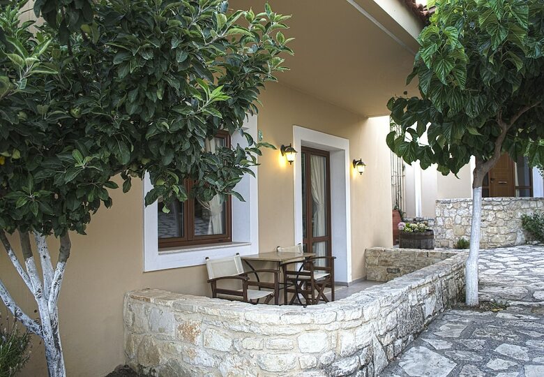 Aparthotel Earino