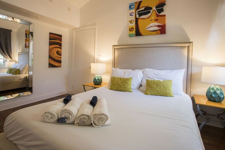 Apartamentos Hispaniola House By Royal Stays