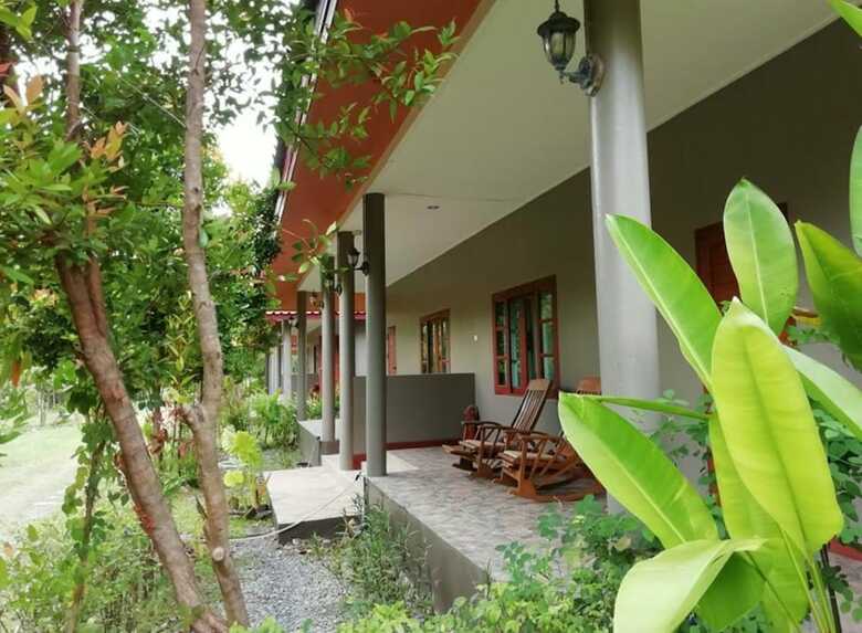Hotel Lanta Wanida Resort
