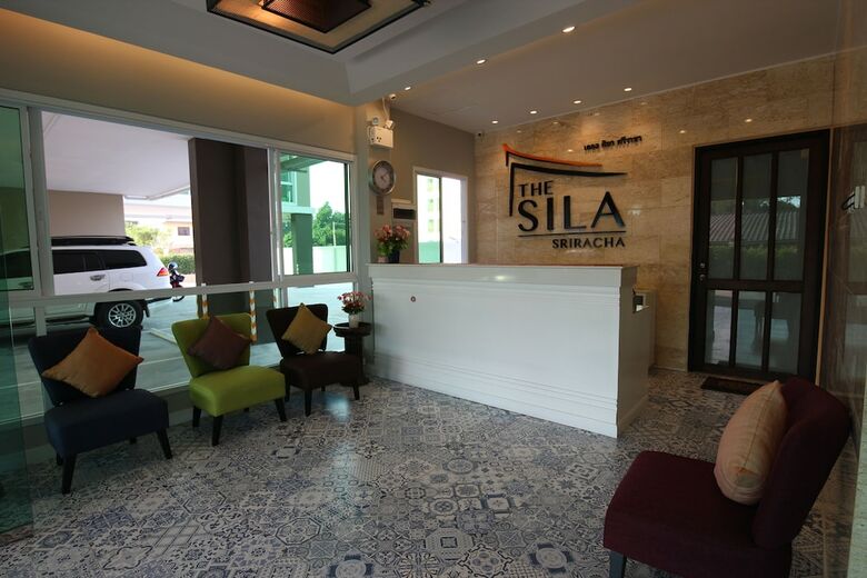 Hotel The Sila Sriracha