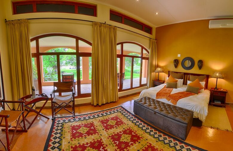 Posada The Bush House