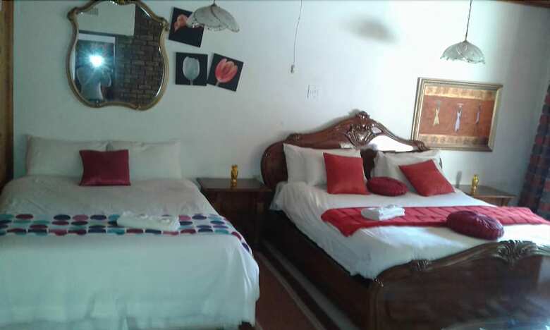 Bed & Breakfast Royal Olympia Lodges And Safaris