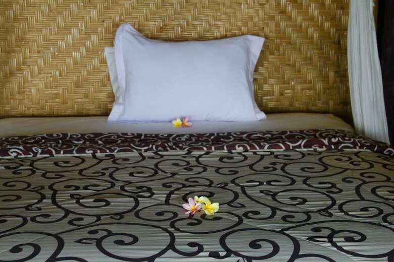 Hotel Dikaloha Medewi Surfcamp