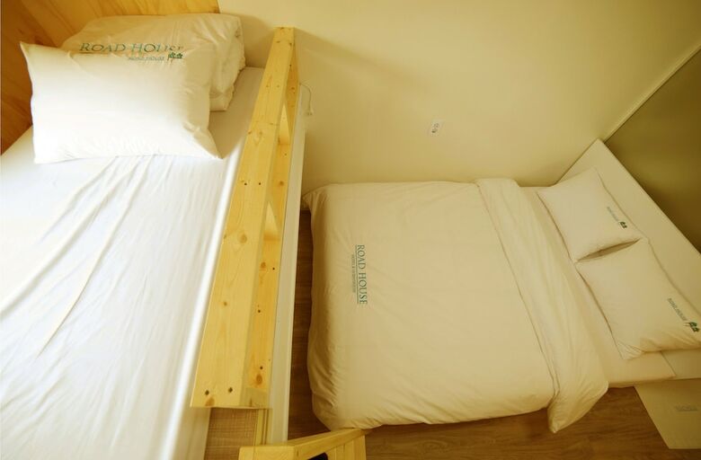 Hotel Road House Myeongdong