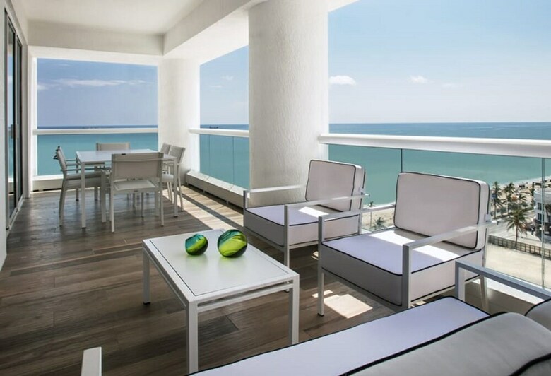 Hotel Conrad Fort Lauderdale Beach