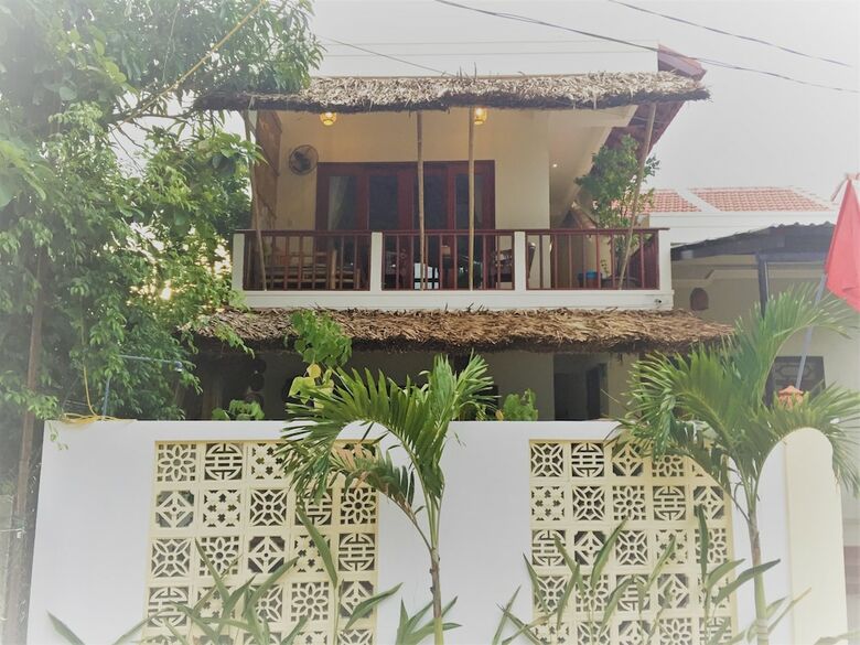 Bed & Breakfast Red Flower Cottages Homestay
