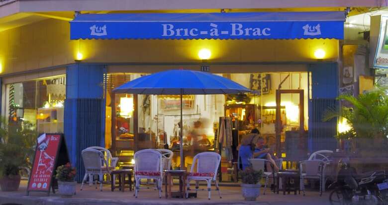 Hotel Bric-�-brac