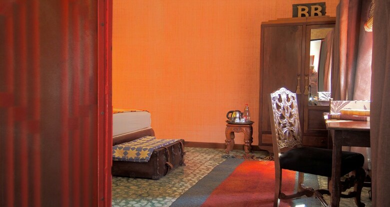 Hotel Bric-�-brac