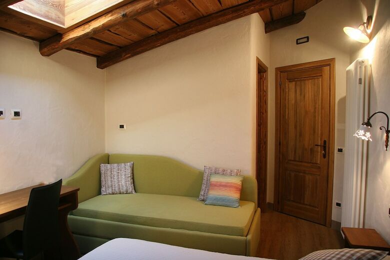 Hostal Ostello Del Castello Tirano