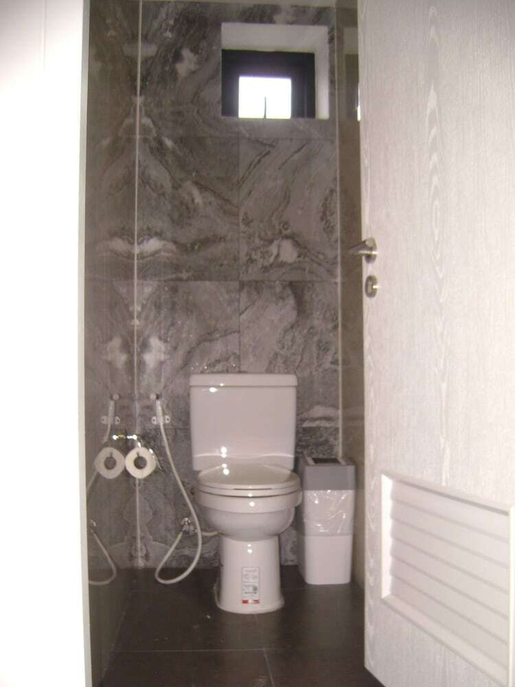 Hostal Rezt Bangkok - Hostel