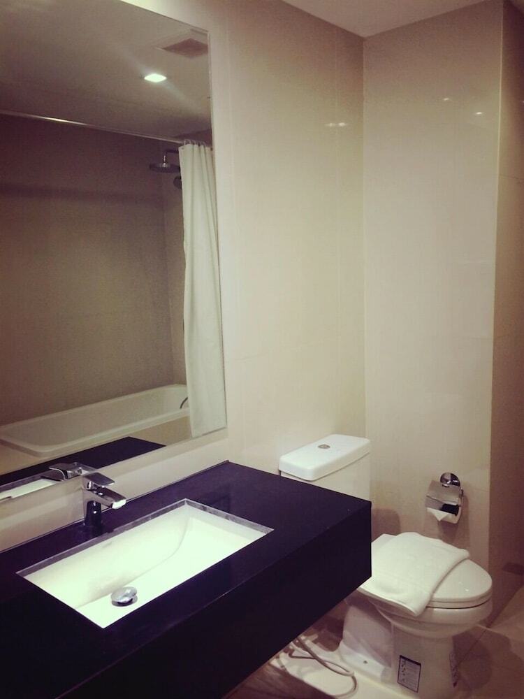 Hostal Rezt Bangkok - Hostel