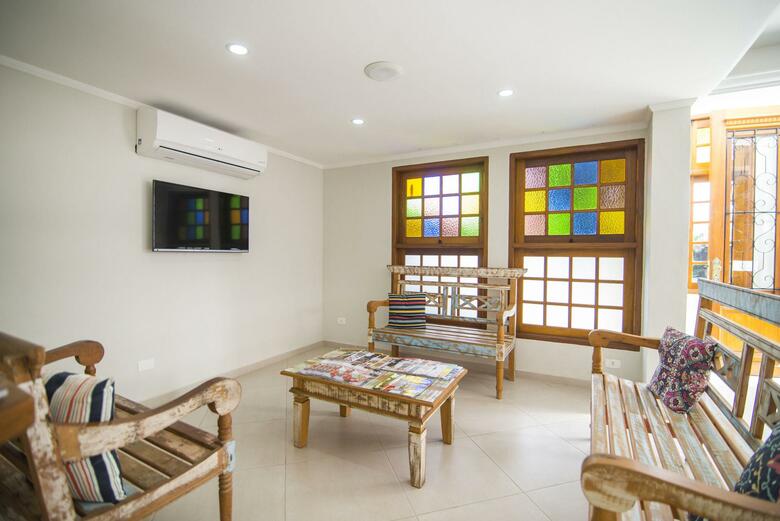 Hostal Pousada Perequ�