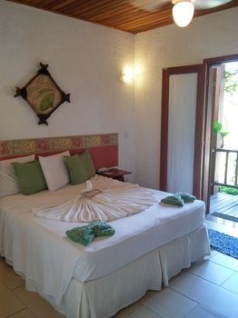 Hostal Hotel Pousada Praia Do Portinho