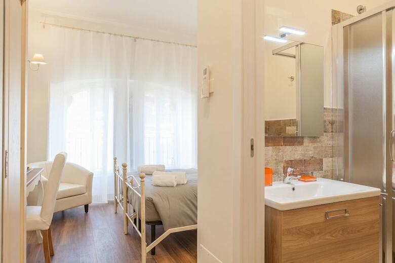 Hotel Donna Margherita Rome Suite & Rooms