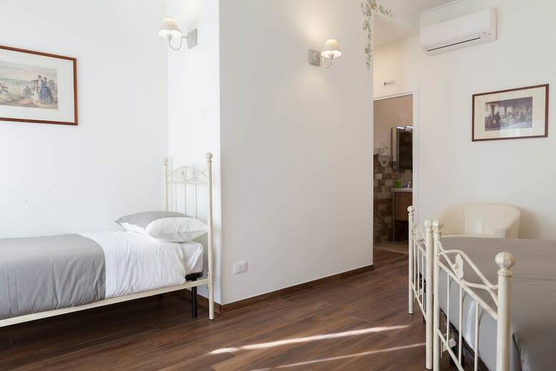 Hotel Donna Margherita Rome Suite & Rooms