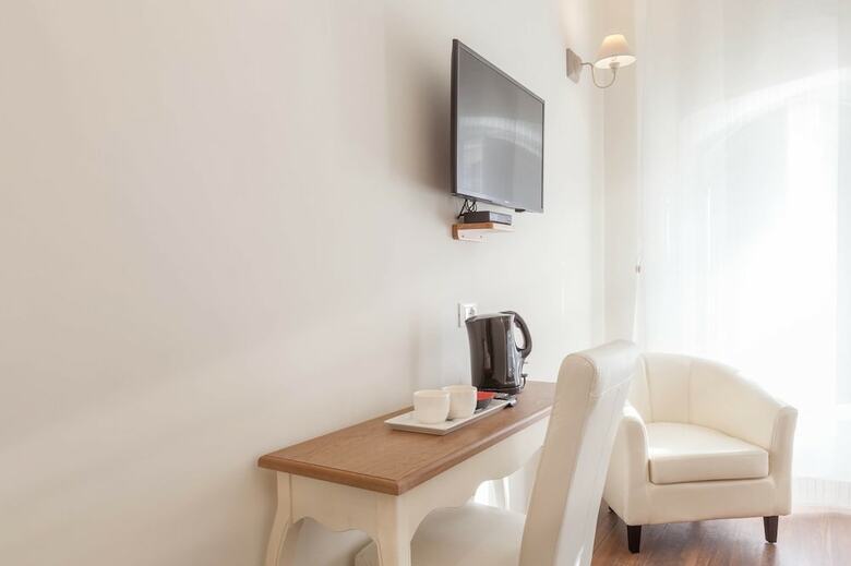 Hotel Donna Margherita Rome Suite & Rooms