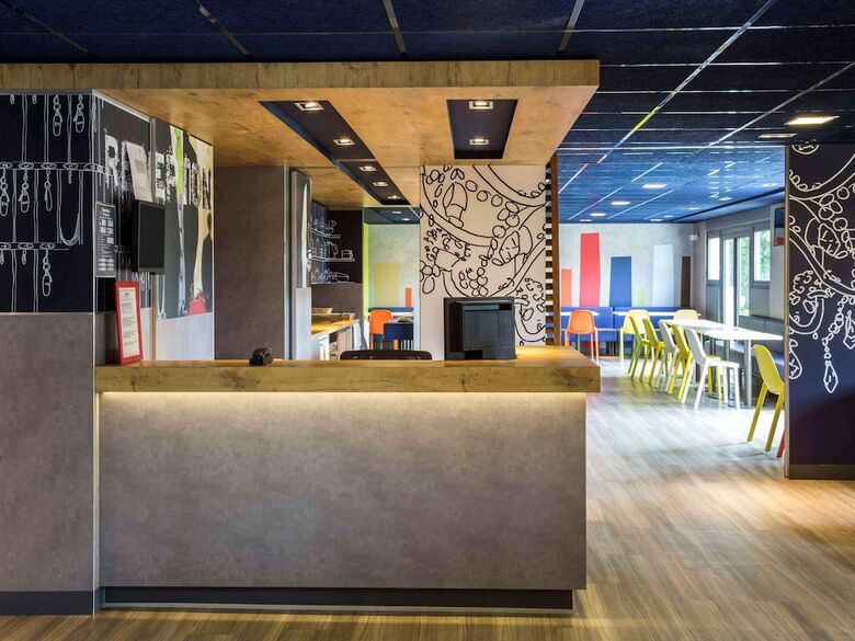 Hotel Ibis Budget Versailles Chateau Saint Cyr