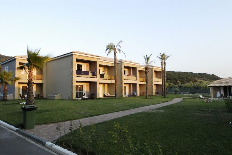 Hotel Olympia Golden Beach & Spa