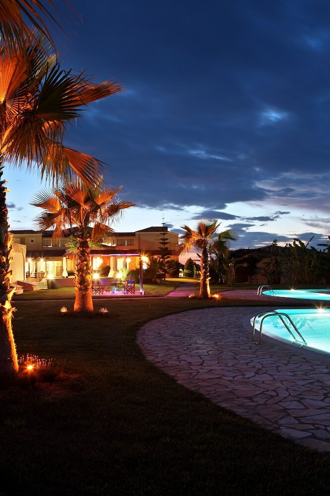Hotel Olympia Golden Beach & Spa