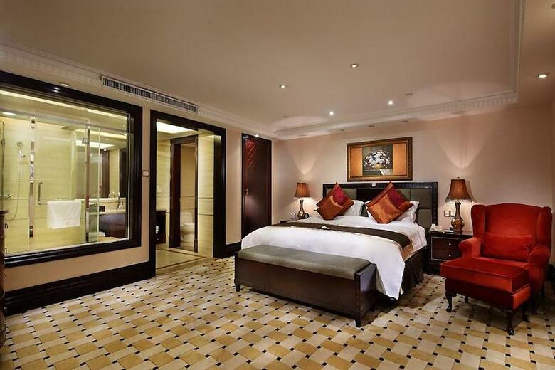 Royal Mediterranean Hotel