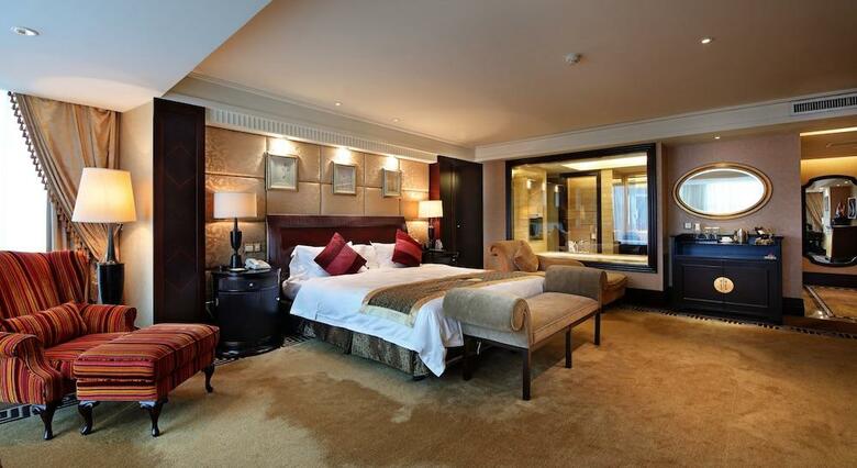 Royal Mediterranean Hotel