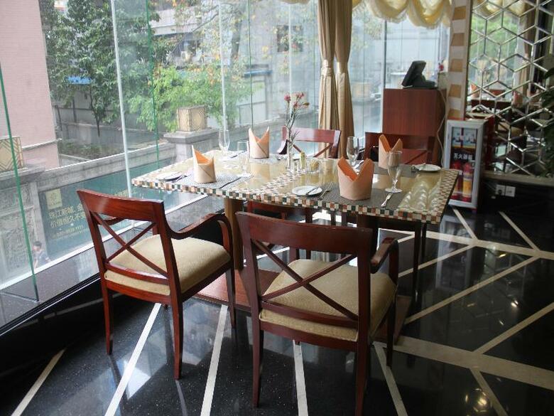 Royal Mediterranean Hotel