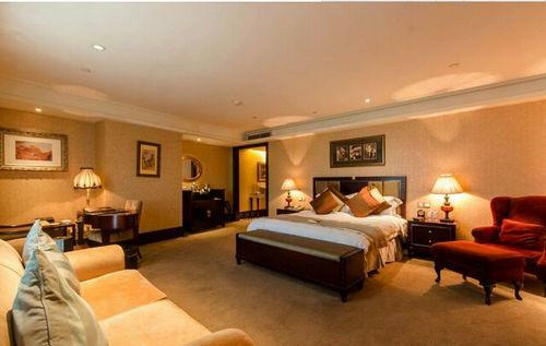 Royal Mediterranean Hotel
