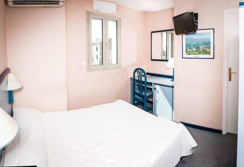Hotel Adonis Aleria H�tel L'atrachjata