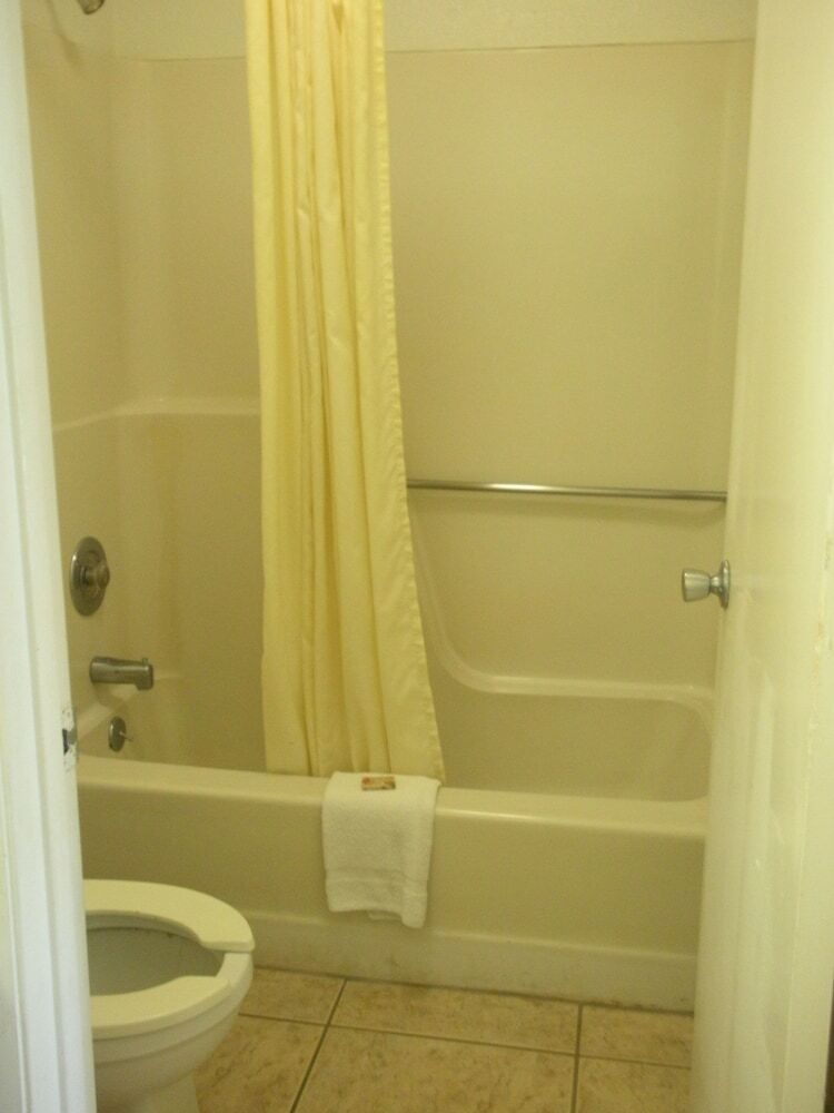 Motel Ambassador Inn