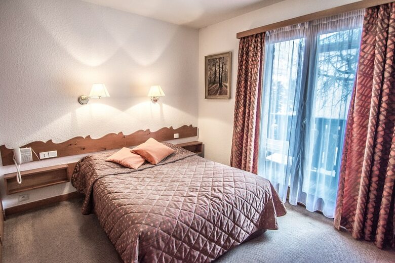 Hotel H�tel Altis Val Vert