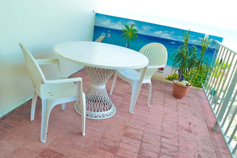 Aparthotel Moonlight Beach Studio At Montego Bay Club Resort