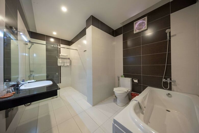 Airport Saigon Hotel