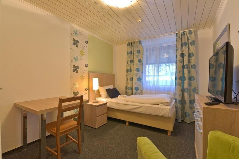 Pension Hotel Alt-finthen