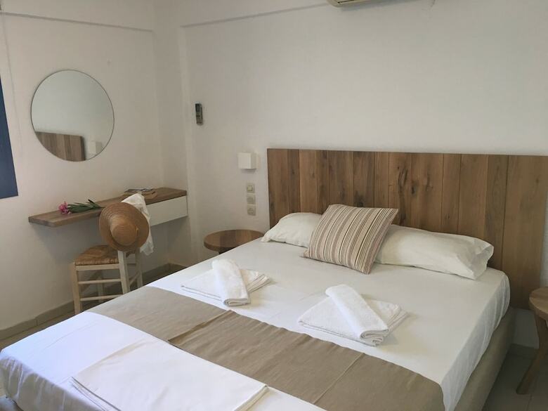 Hotel Kostas & Ioanna Studios