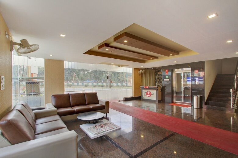 Oyo 2183 Hotel City