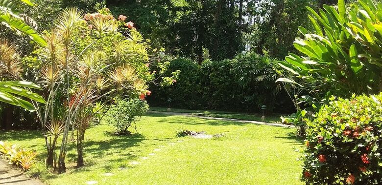 Hotel Playa Negra Guesthouse