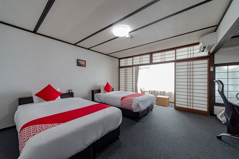 Oyo Obama-onsen Hamakan Hotel