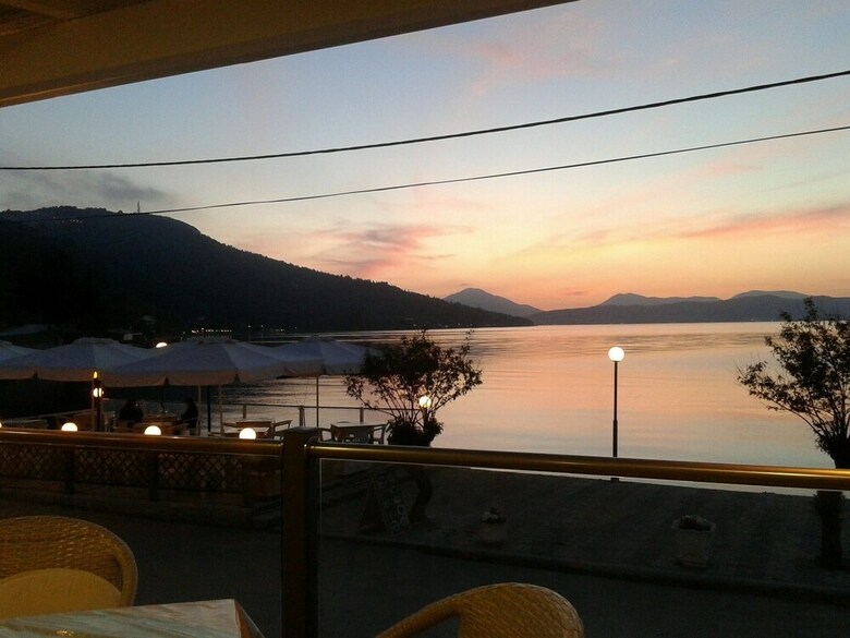 Golden Sunset Hotel