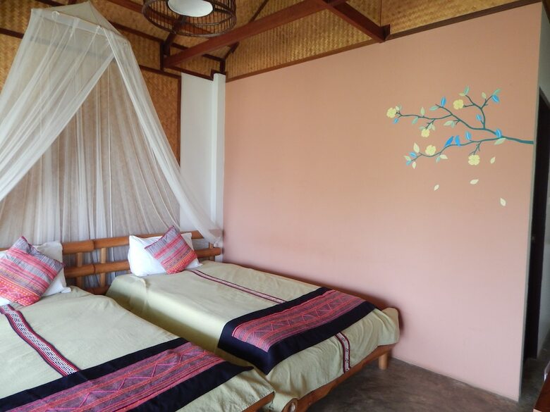 Hotel Him Naam Pai Resort