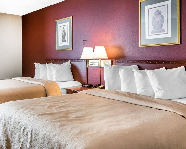 Hotel Quality Inn & Suites