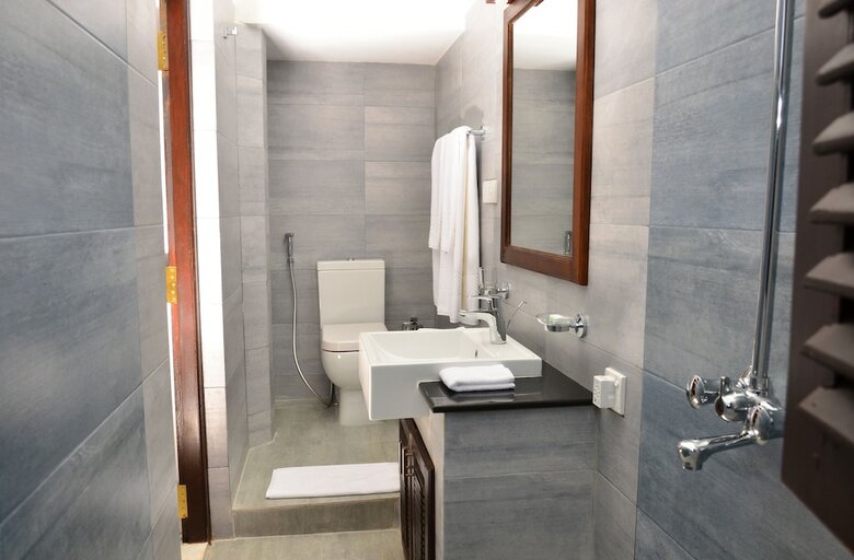 Hotel 56 By Deco (managed By Deco On 44)
