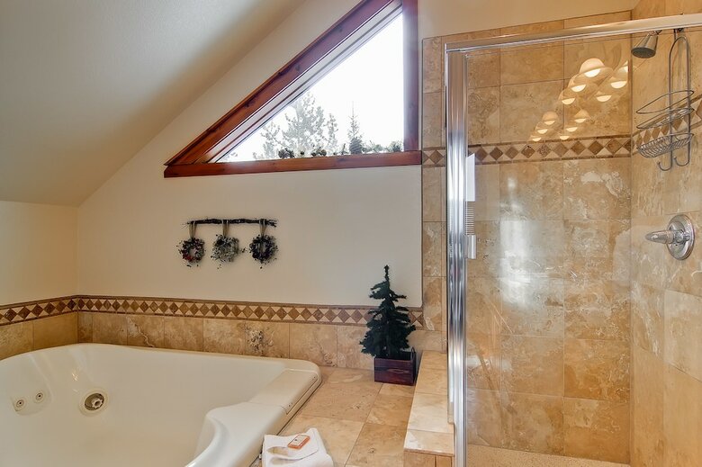 Saddlewood Townhomes