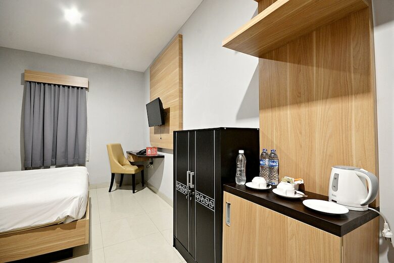 Hotel Zen Rooms Cipete Safin Inn