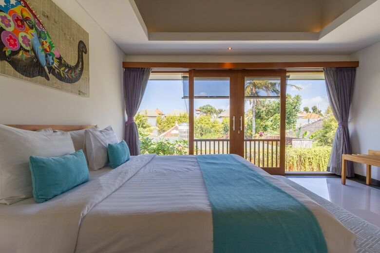 Lacasa Villa Legian