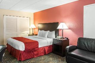 Clarion Hotel & Conference Center