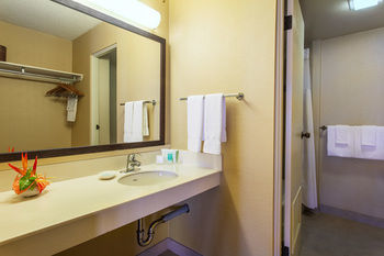 Hotel Castle Hilo Hawaiian