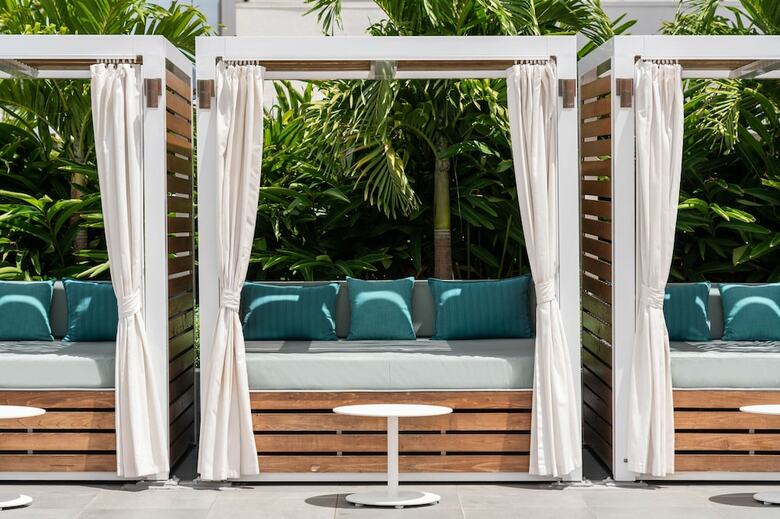 Hotel Waikiki Beach Marriott Resort & Spa