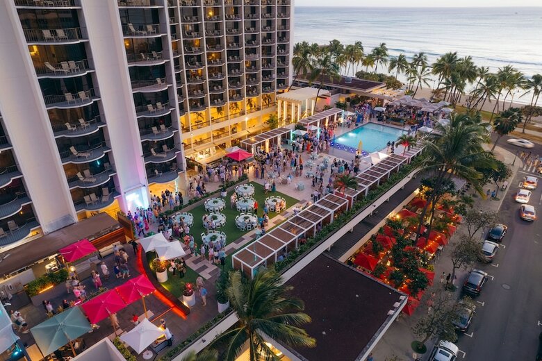 Hotel Waikiki Beach Marriott Resort & Spa