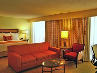 Hotel Waikiki Beach Marriott Resort & Spa