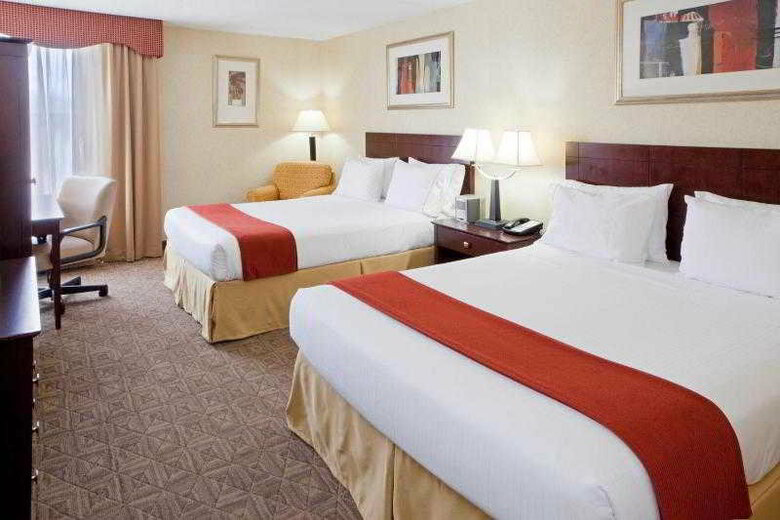 Hotel Holiday Inn Express Washington Dc East-andrews Afb